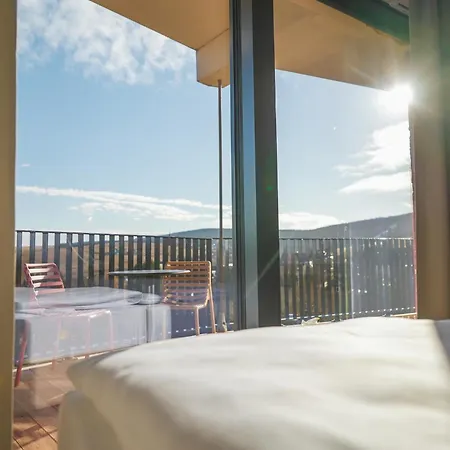 Hotel Summit Of Saxony 4*