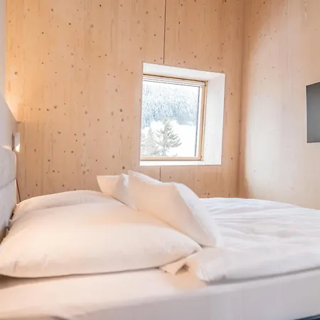 Hotel Summit Of Saxony *