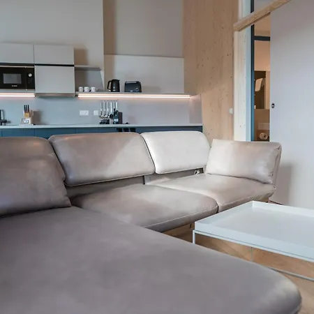 Summit Of Saxony Hotel